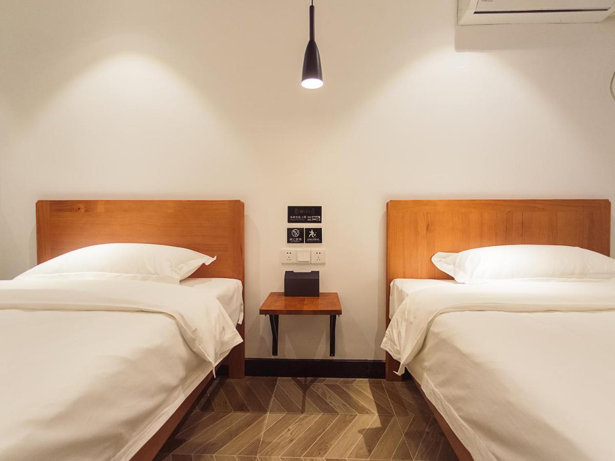 คัวลา ยูธ อินเตอร์เนชั่นแนล โฮเต็ล แอนด์ โฮสเทล Hostel เซียะเหมิน ภายนอก รูปภาพ