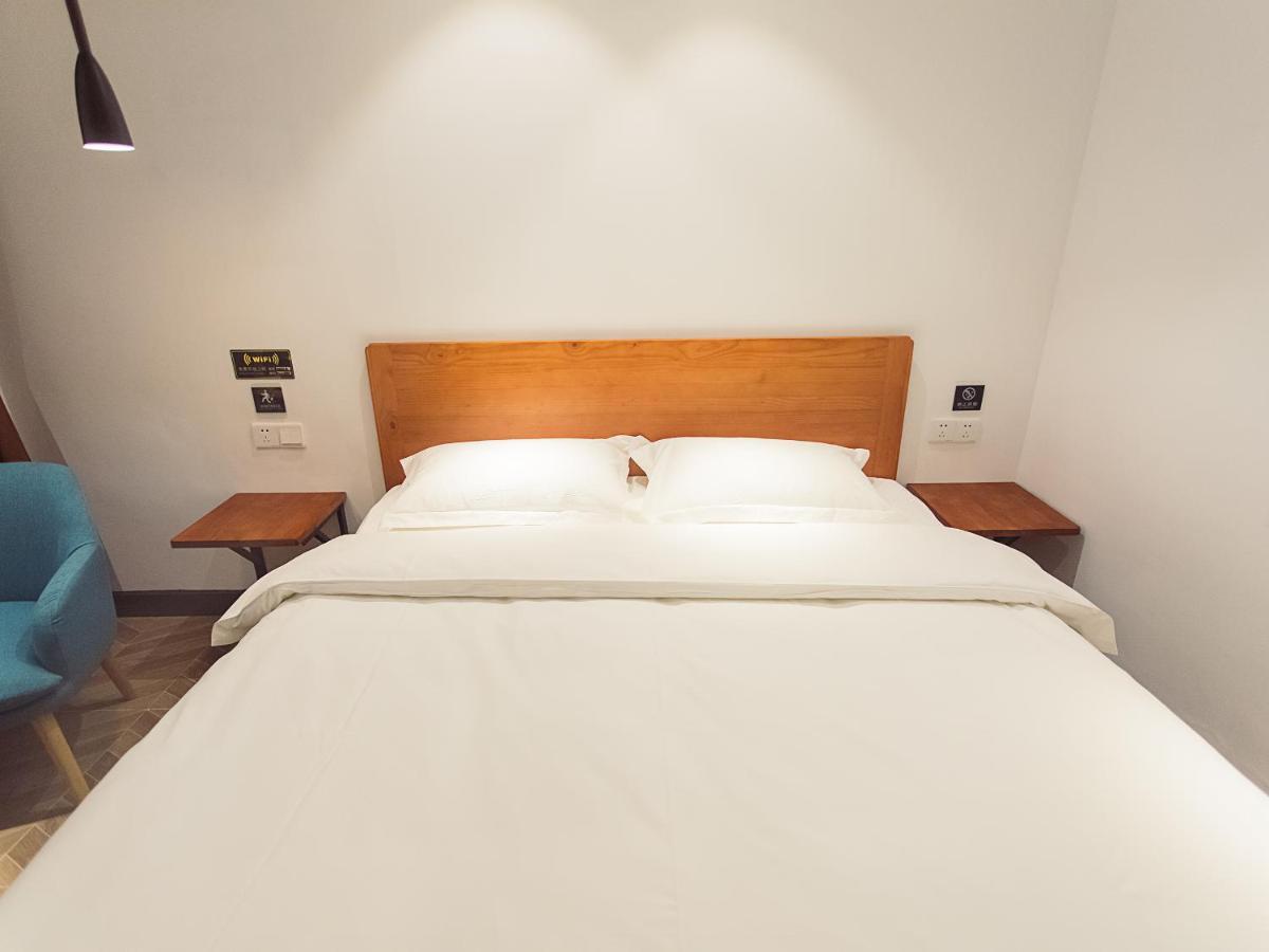 คัวลา ยูธ อินเตอร์เนชั่นแนล โฮเต็ล แอนด์ โฮสเทล Hostel เซียะเหมิน ภายนอก รูปภาพ